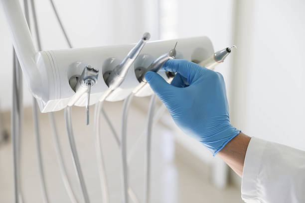 Professional Emergency Dentist technician working in Waynesboro, VA